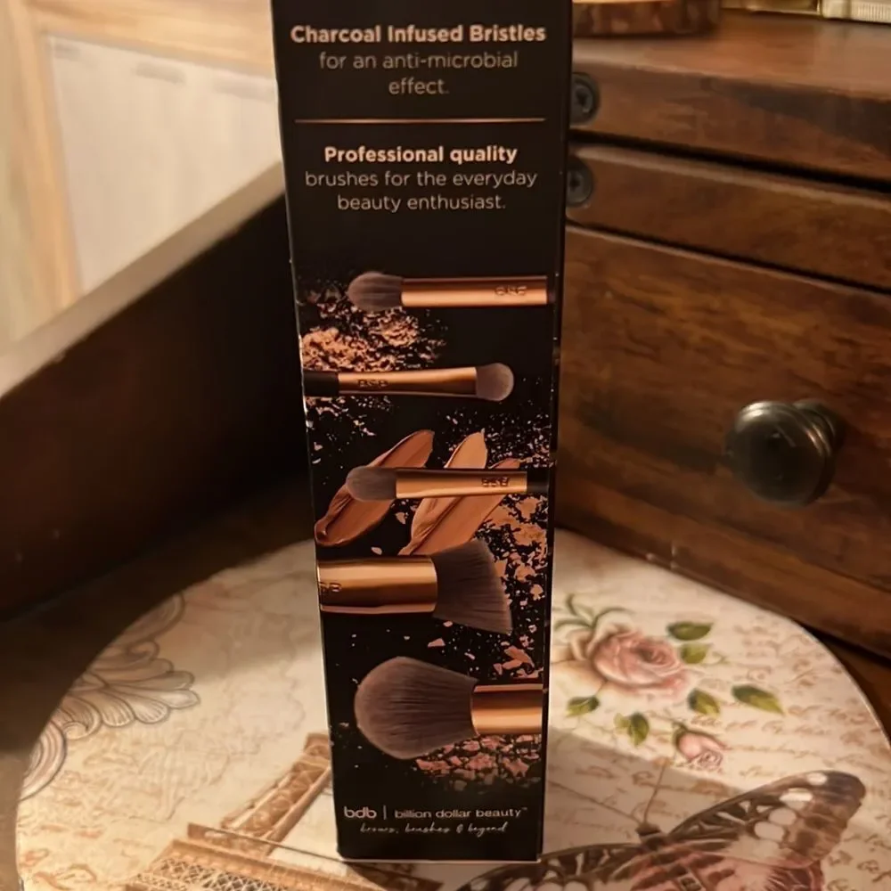 NEW! BDB Billion Dollar Beauty Charcoal Infused Brush Set of (5)